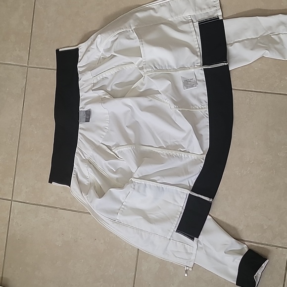 Nike White Jacket with Pockets - Picture 9 of 11